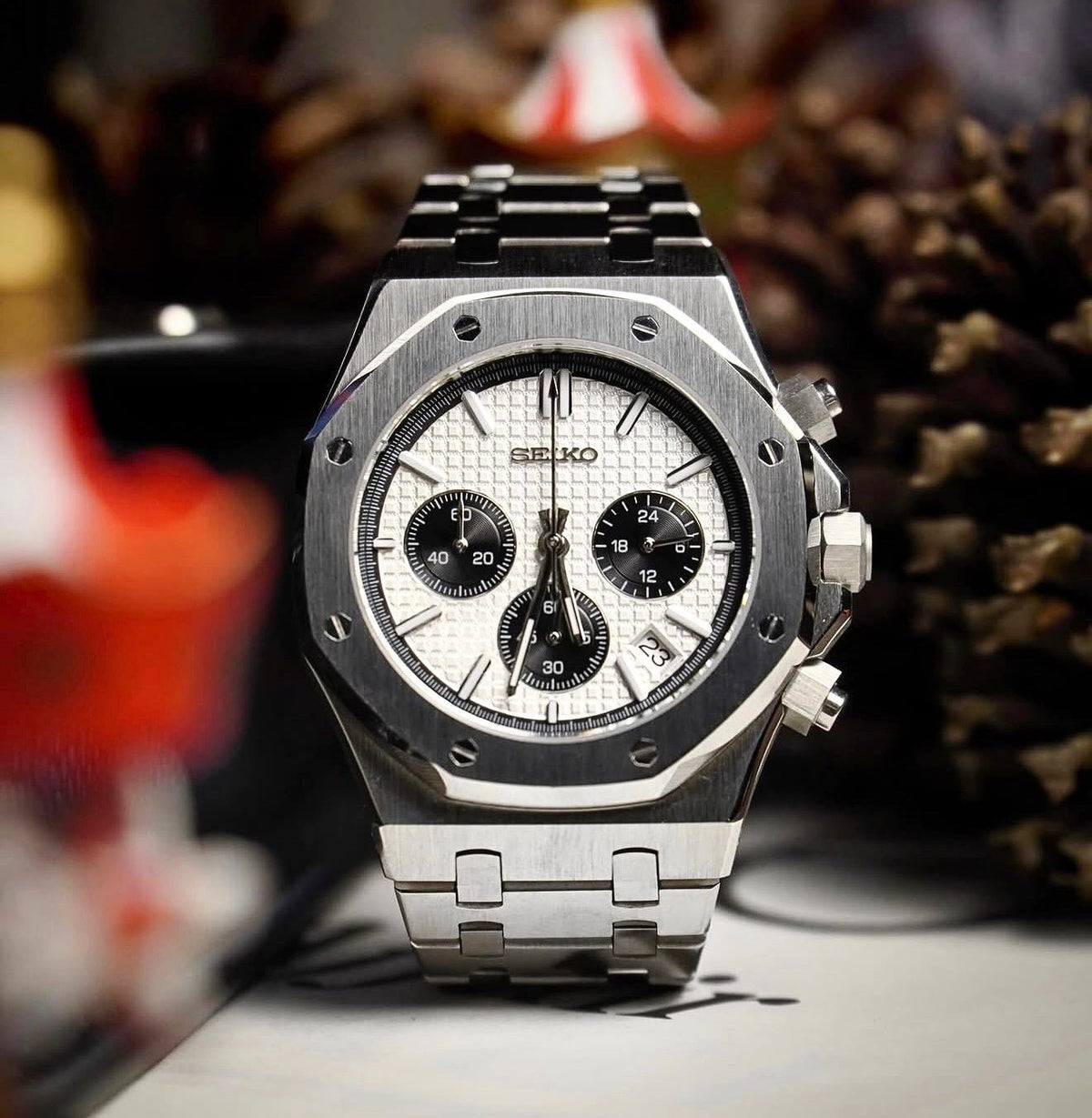Seiko Mod Royal Oak Chrono Panda