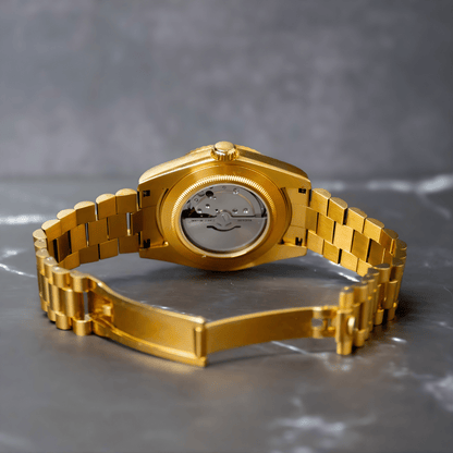 Seiko Mod Day-Date Gold White